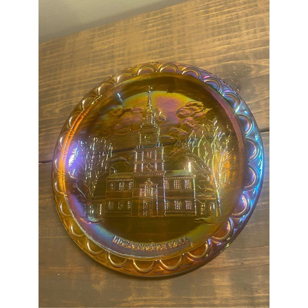 Independence Hall Amber Carnival Glass Commemorative Plate Indiana Glass - Picture 3 of 3